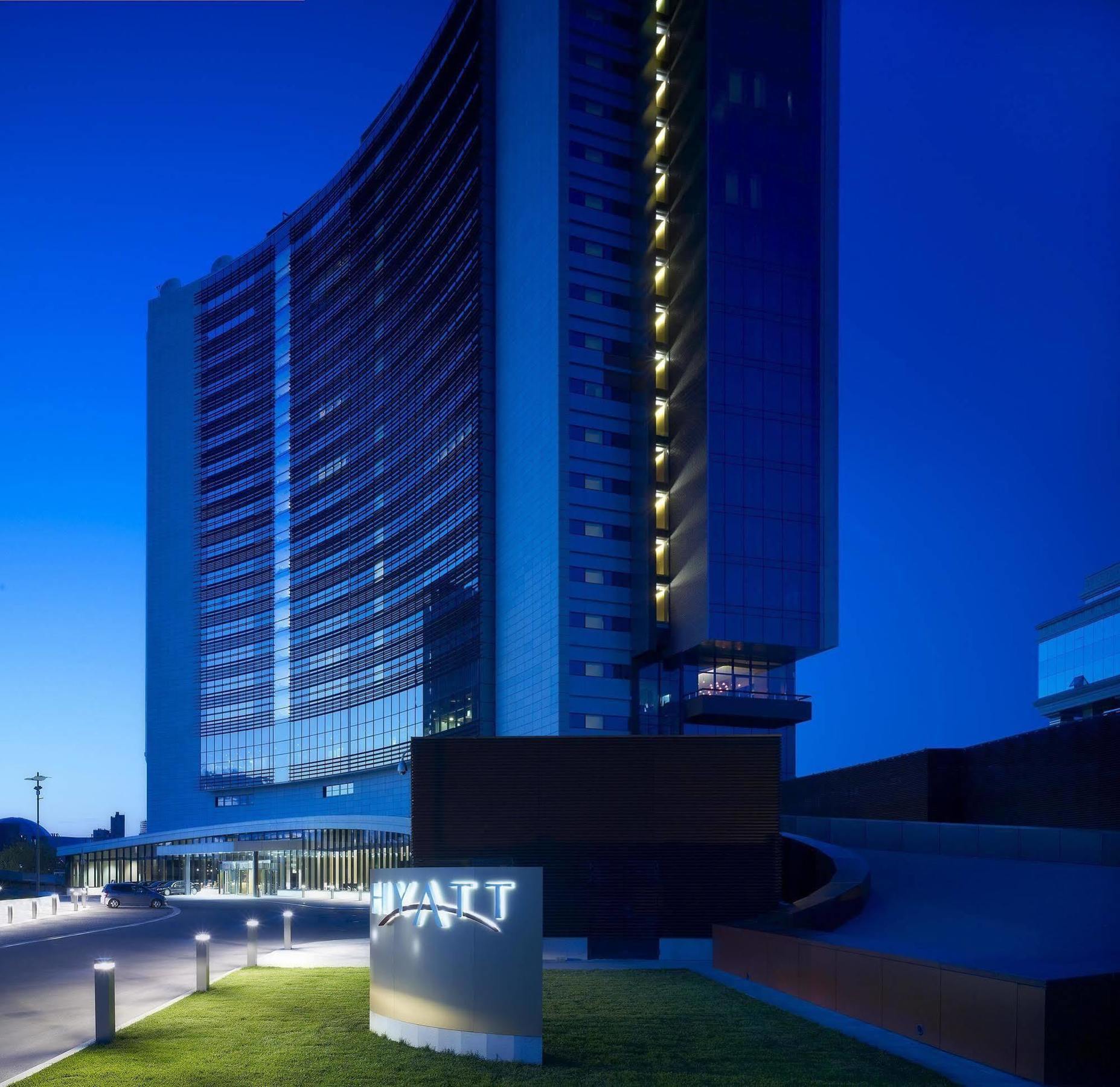 Hyatt Regency Ekaterinburg Hotel Kültér fotó